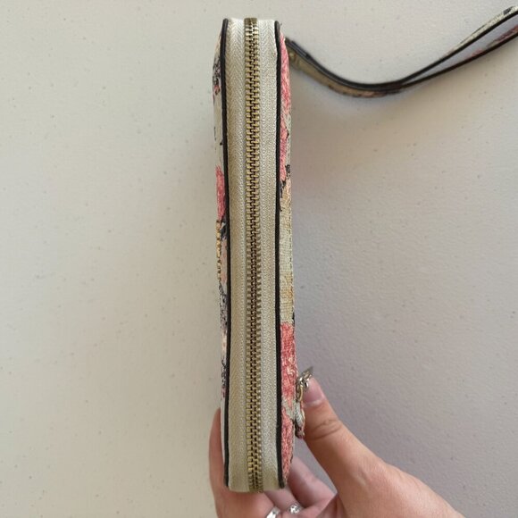 GUESS Floral Wristlet Wallet – Zip-Around Pink & Burgundy Flowers - Picture 3 of 4